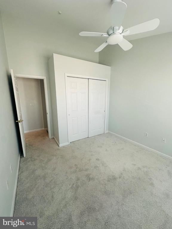 Building Photo - 106 Blenny Ln
