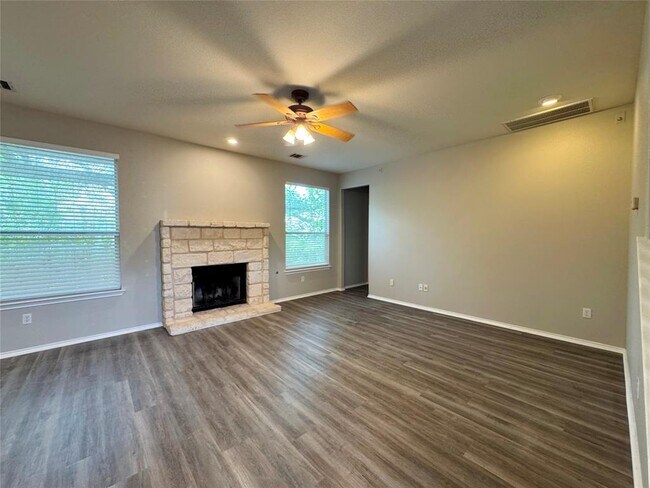 Building Photo - 2311 Portwood Bend Cove