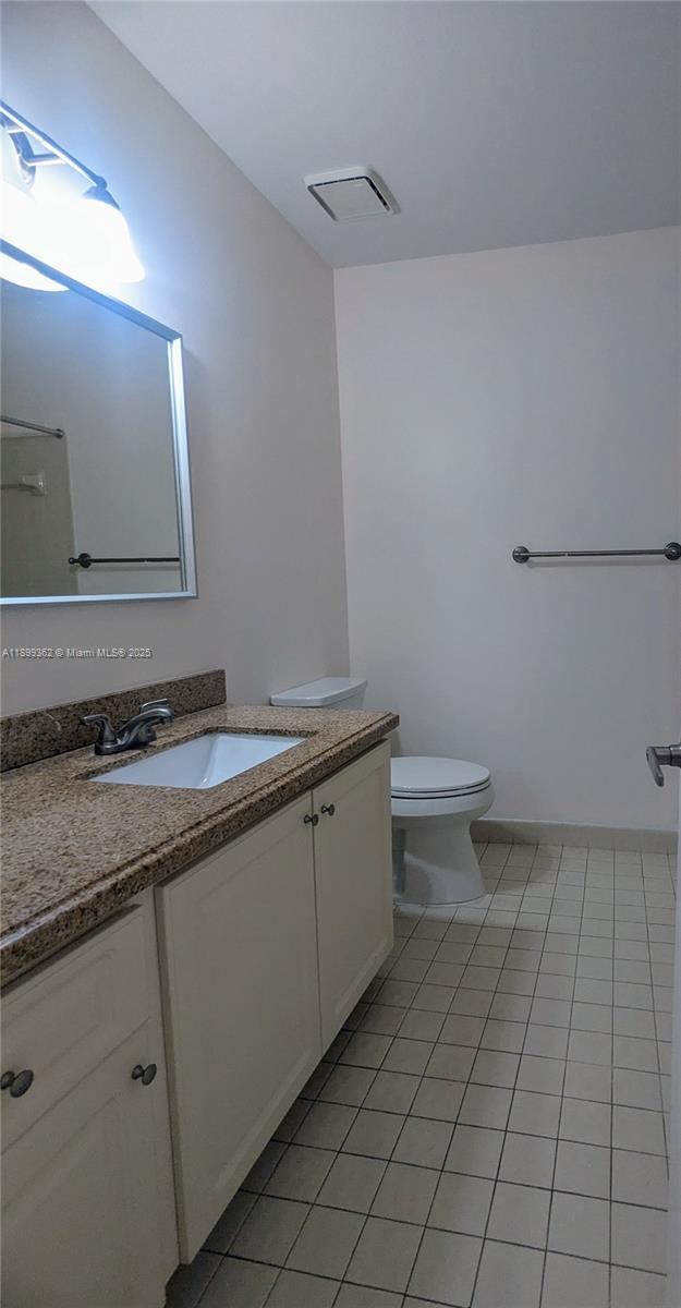 Building Photo - 448 Lakeview Dr