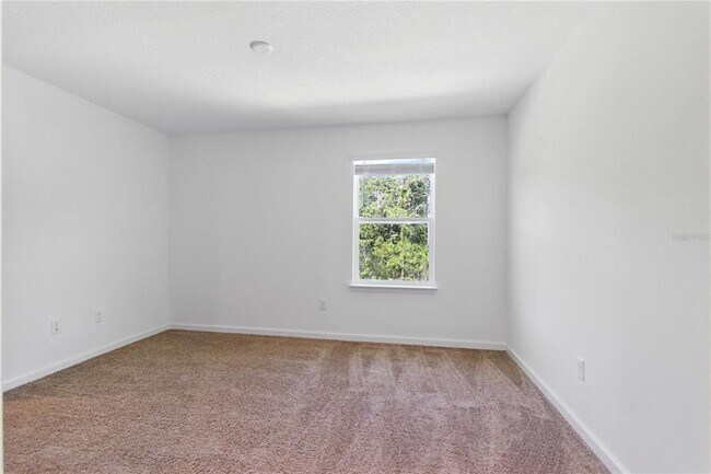 Building Photo - 11750 Sunsail Ave