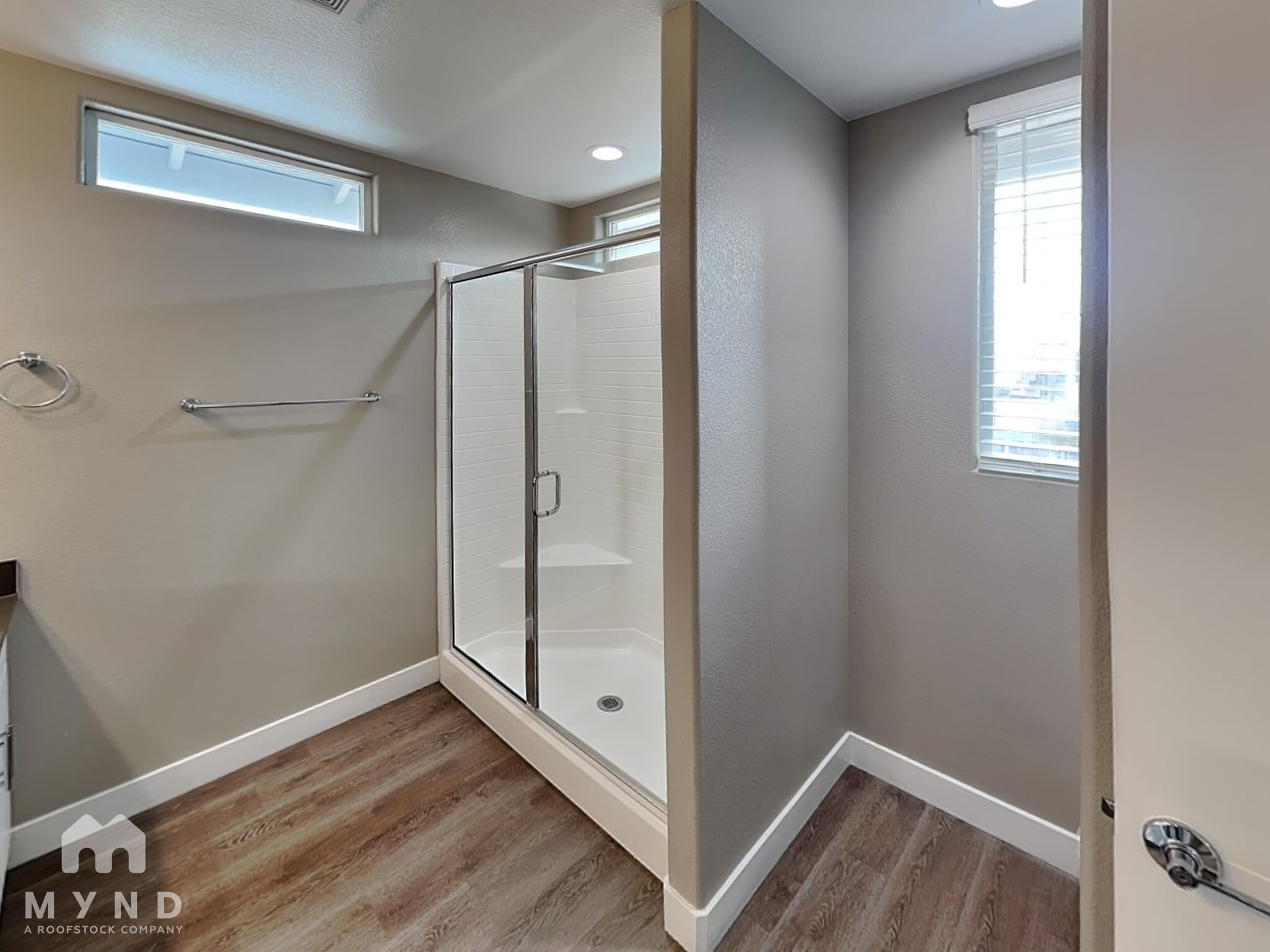 Building Photo - 3794 Paseo de Paz Ave