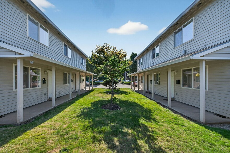 Primary Photo - 470-470 W Gloucester St