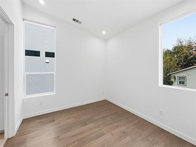 Building Photo - 4814 Manett St