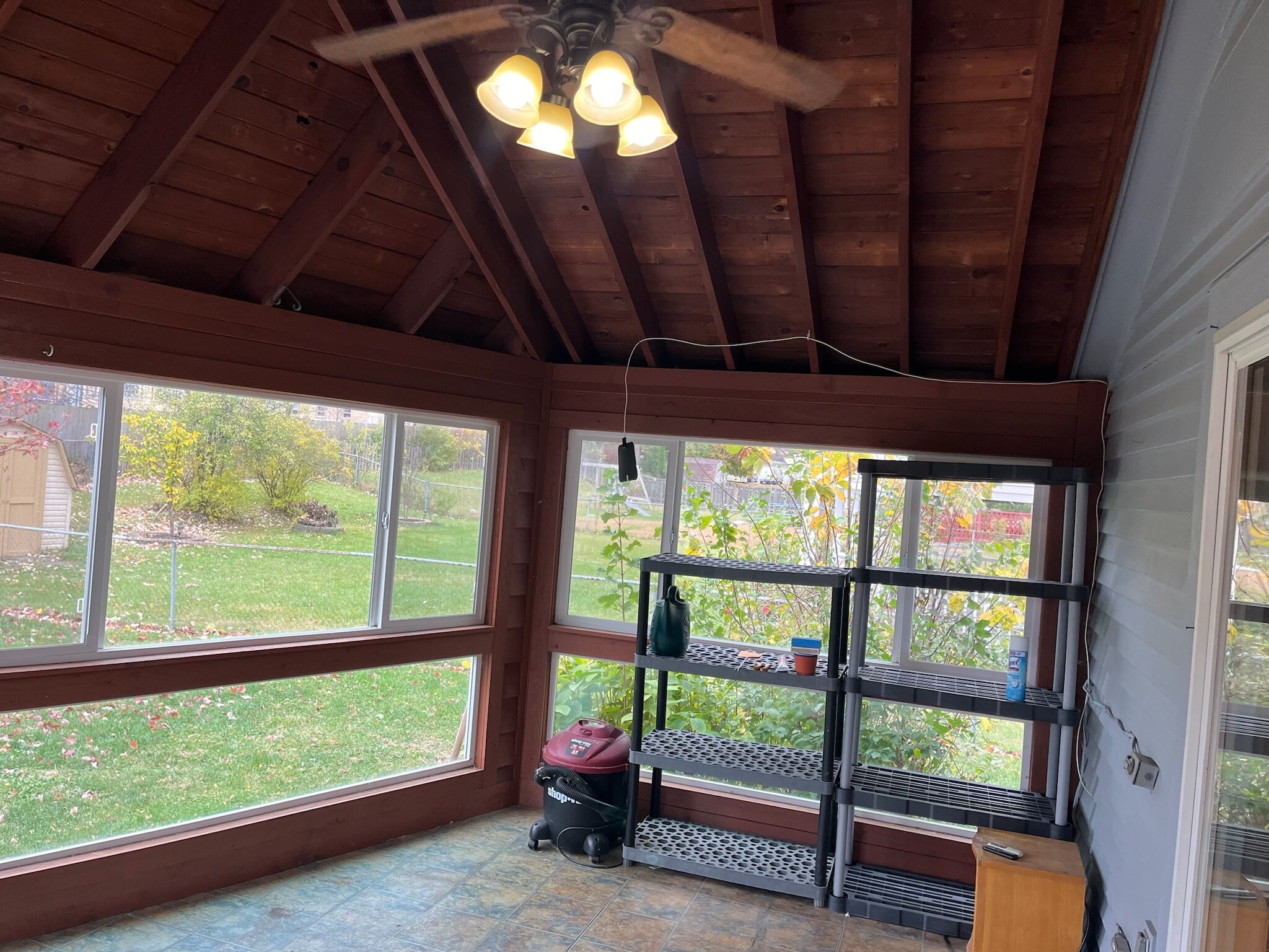 Building Photo - 709 Burdette Ave