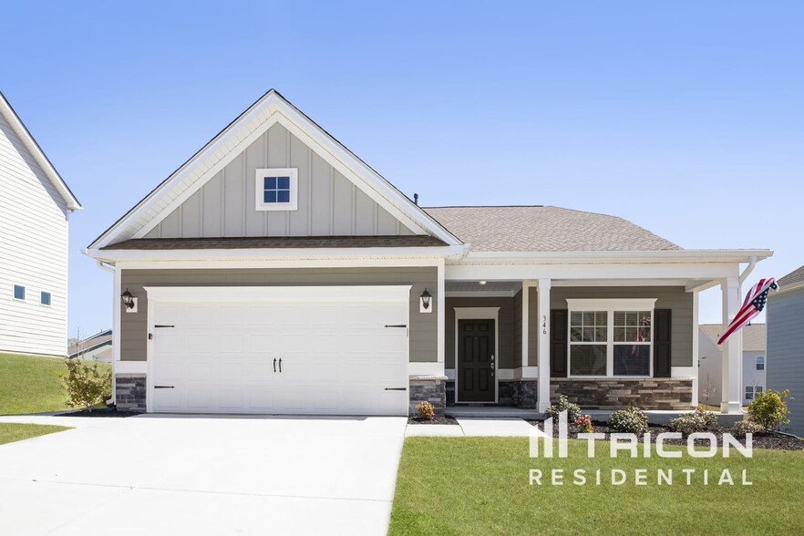 Primary Photo - 346 Crandon Rd