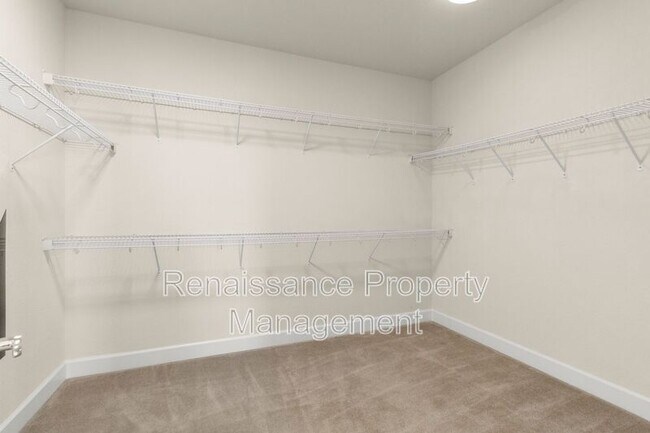 Building Photo - 638 W Gravino Dr