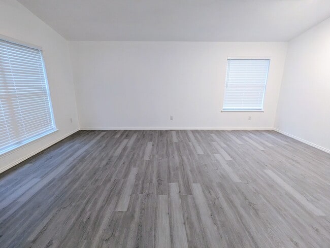 Building Photo - 17400 Bottle Springs Ln