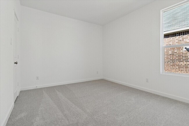 Building Photo - 1805 Alpine Larch Ln