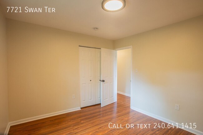 Building Photo - 7721 Swan Terrace
