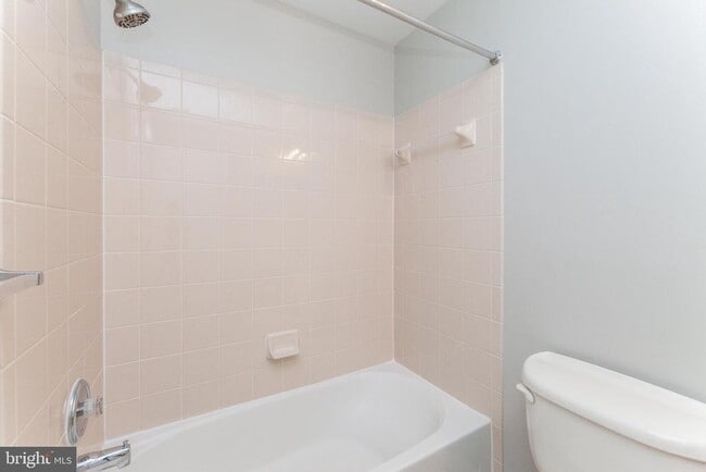 Building Photo - 5039 Anchorstone Dr