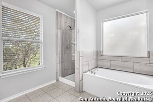 Building Photo - 343 Willow Grove Dr