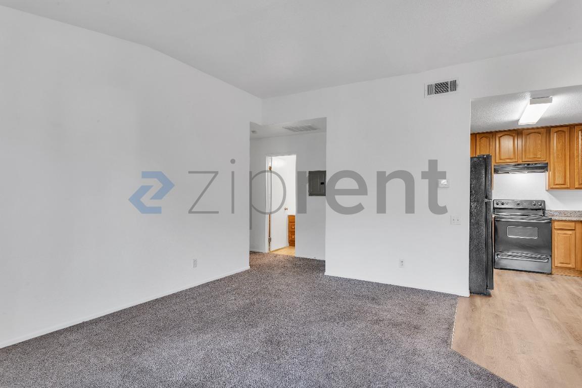 Building Photo - Unit 241