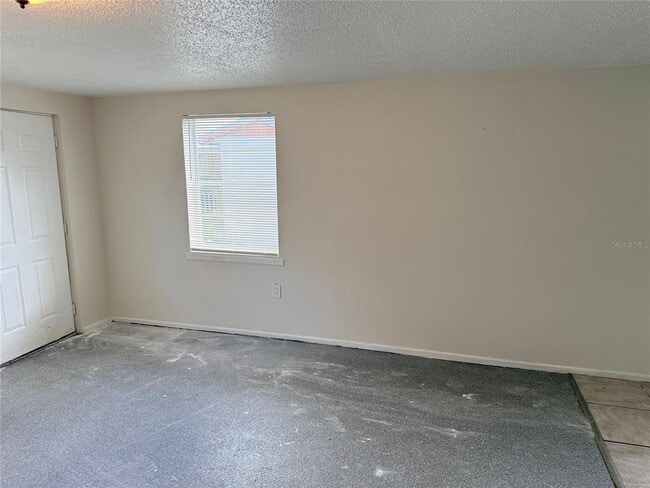 Building Photo - 514 61st Ave Terrace E