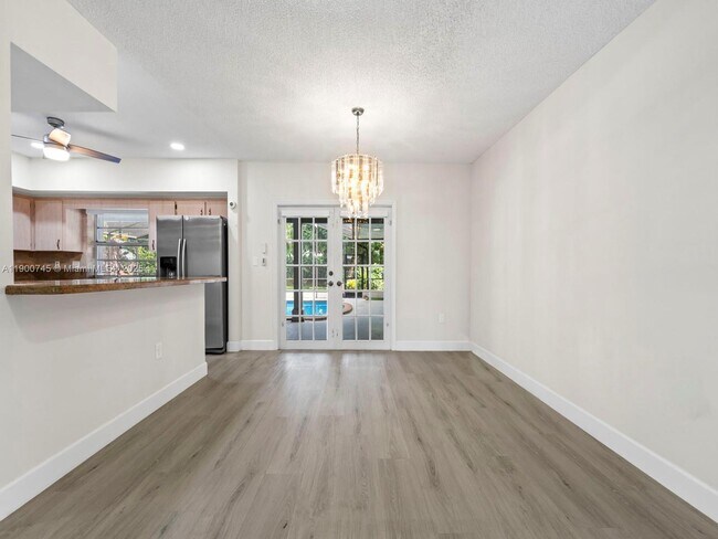 Building Photo - 17223 SW 87th Ave