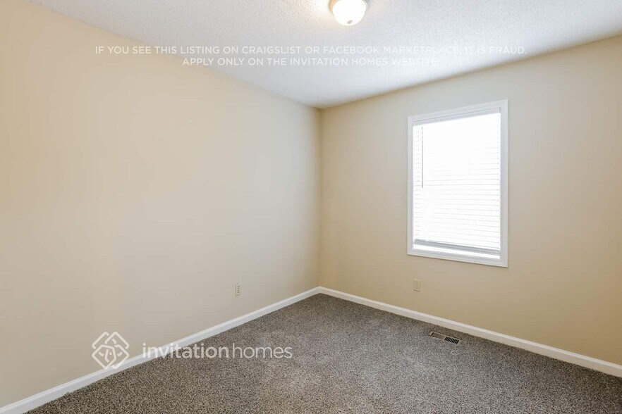 Building Photo - 112 Brookside Ct
