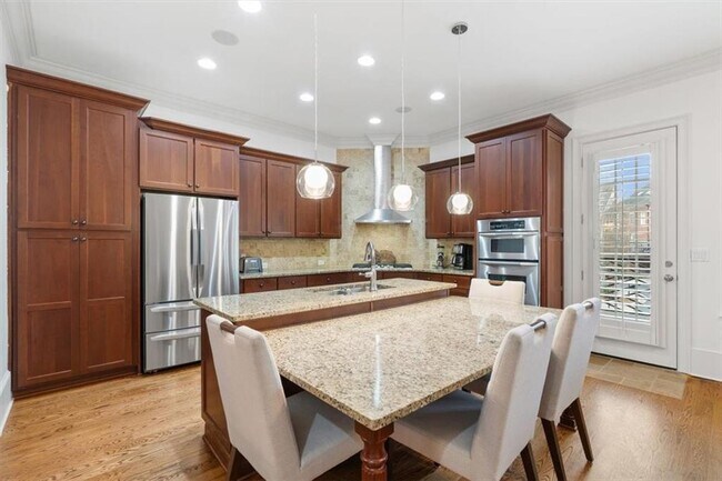 Building Photo - 4209 Whitby Way SE