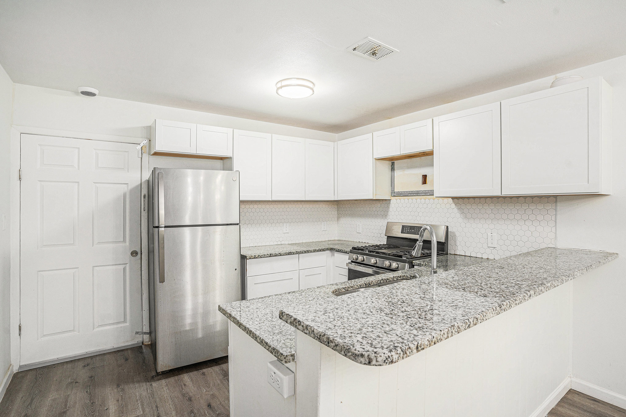 Building Photo - 614 Torreon St