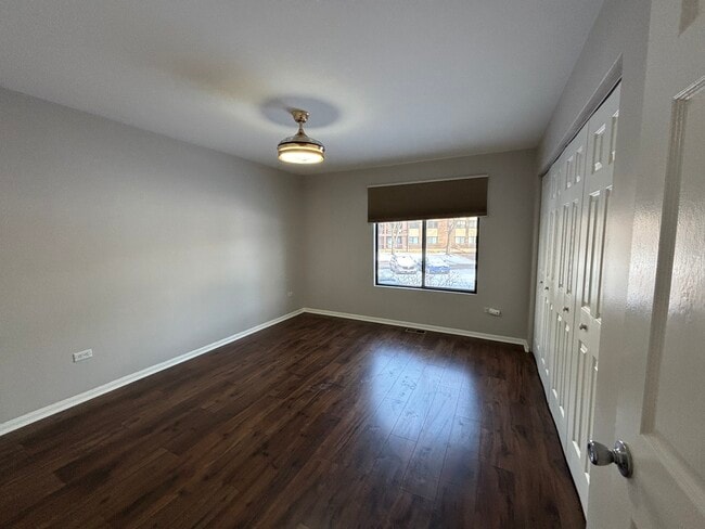 Building Photo - 367 Sandhurst Cir