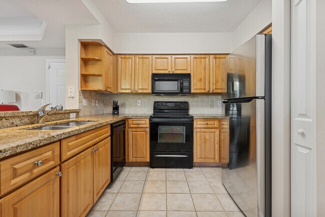 Building Photo - 2052 Alta Meadows Ln