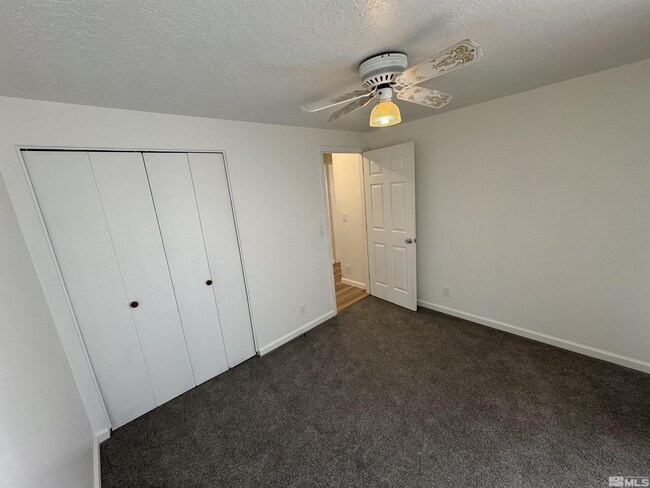 Building Photo - 6825 Lotus St
