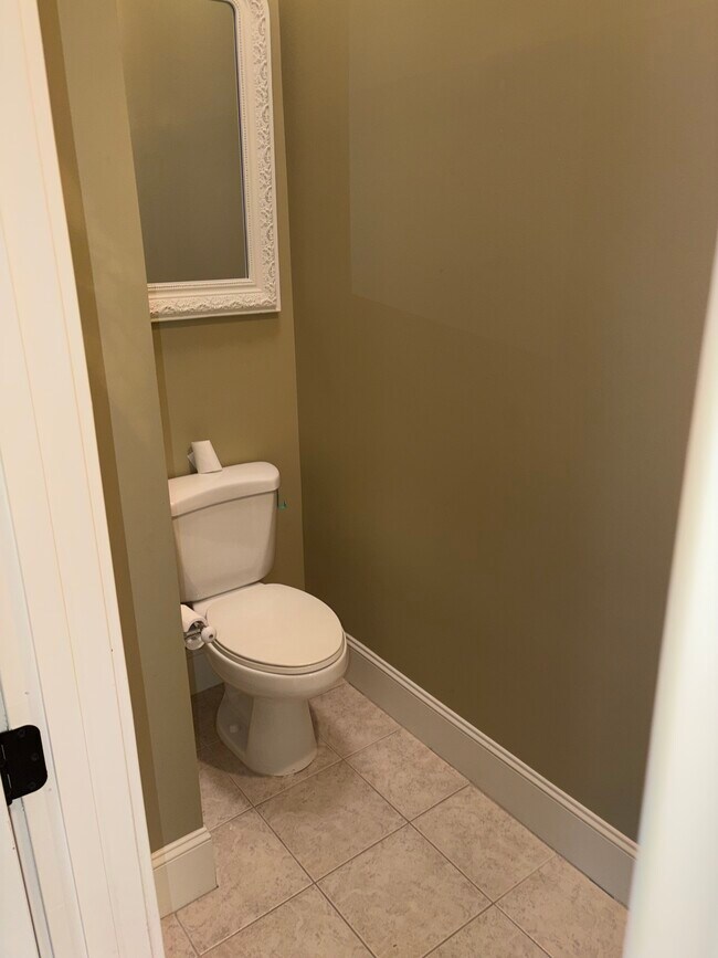 Building Photo - 34 Cobblestone Ct