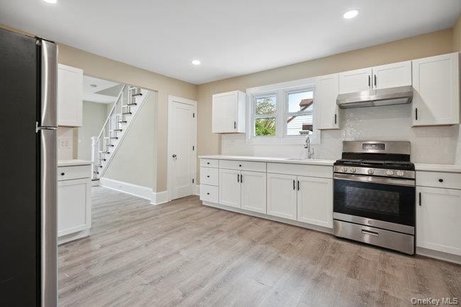 Building Photo - 1030 Glen Cove Ave