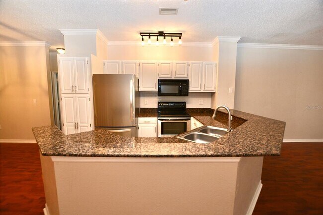 Building Photo - 845 Normandy Trace Rd