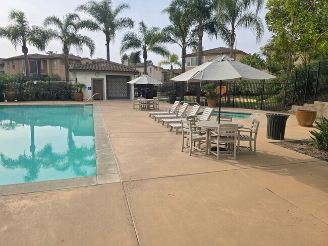 Building Photo - Nicely Updated Three Bedroom Home in Torrey Hills