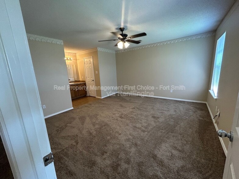 Building Photo - 775 Mt Harmony Rd