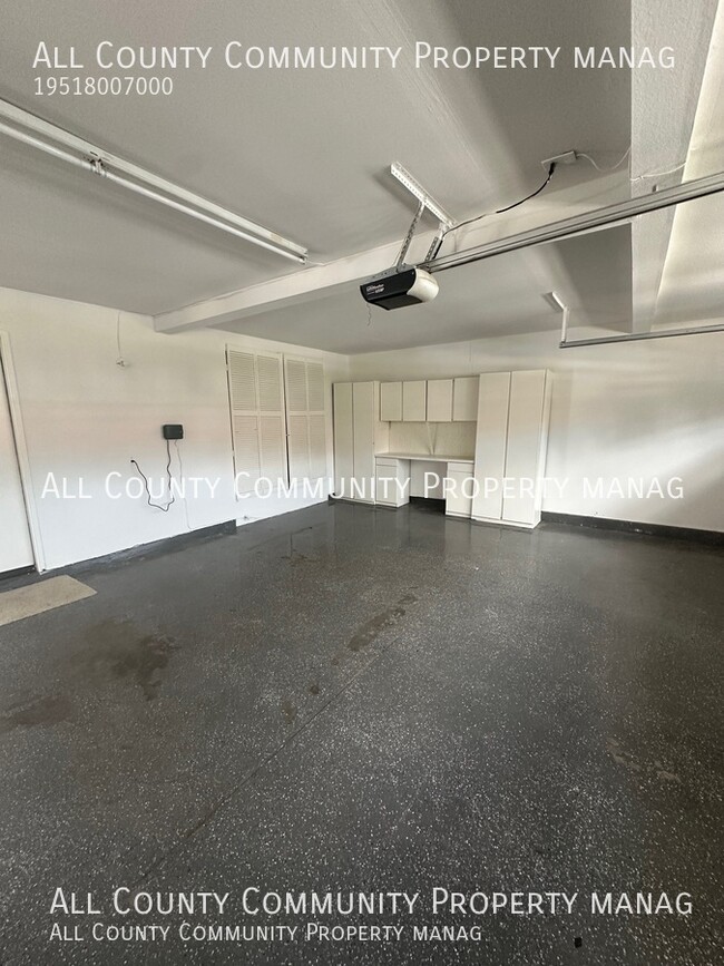 Building Photo - 24459 Brown Dove Cir