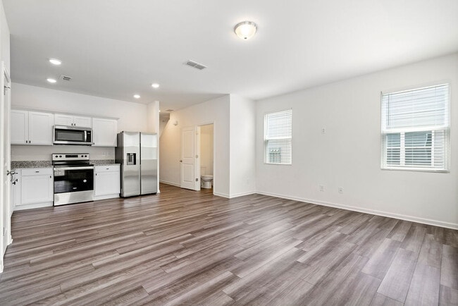Building Photo - 3188 Delancy St