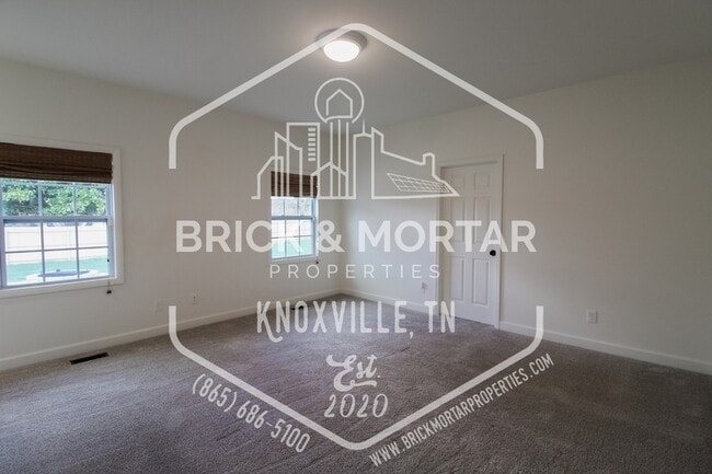 Building Photo - 1416 Myart Ln