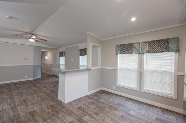 Building Photo - 120 Nancy Ln