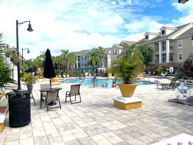 Building Photo - 3567 Conroy Rd