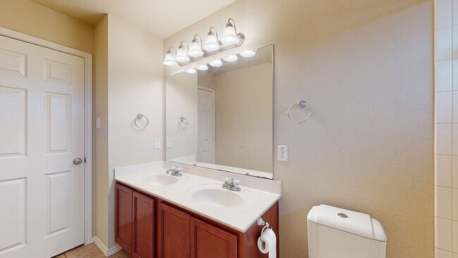 Building Photo - PRICE DROP $2,150! CORNER LOT HOME IN COVE BY FORT HOOD!!!