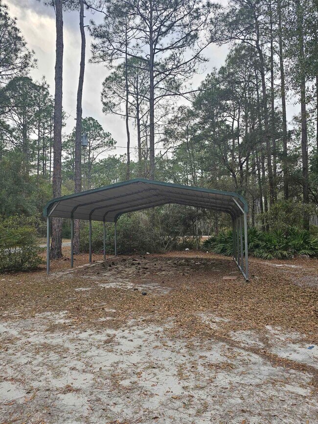 Building Photo - 307 Buckhorn Creek Rd