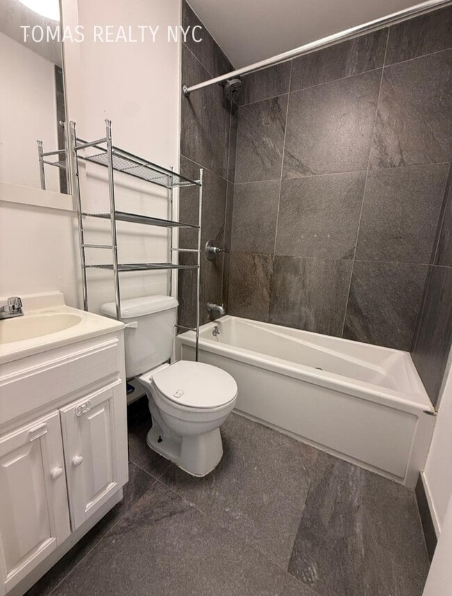 Building Photo - 459 Commonwealth Ave