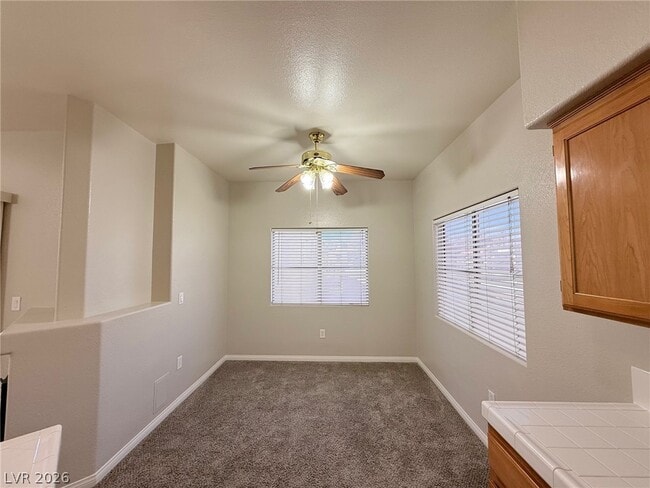 Building Photo - 2113 Echo Bay St