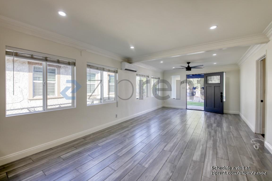 Building Photo - 1301 Prado St