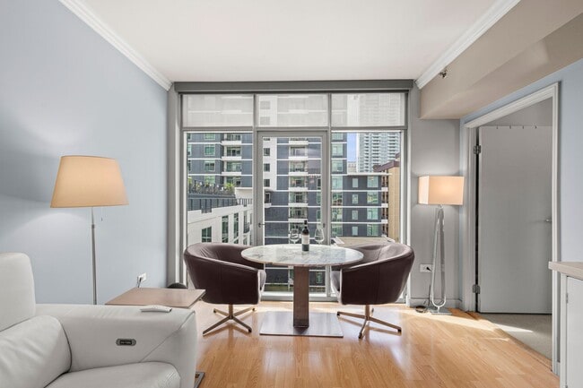Building Photo - Great Acqua Vista Home with Harbor Views