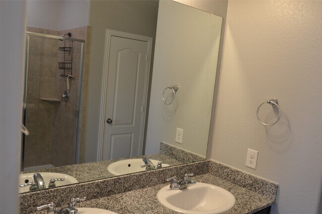 Building Photo - 8435 Chesney Trl