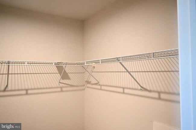 Building Photo - 110 Mariners Wy