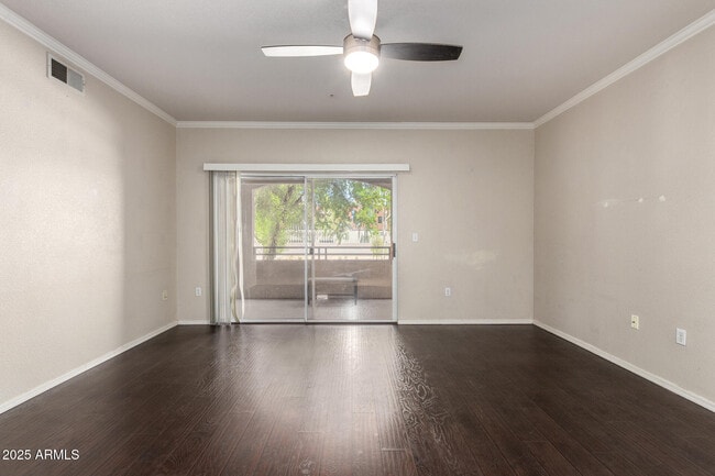 Building Photo - 5401 E Van Buren St