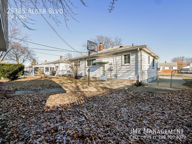 Building Photo - 28385 Alger St