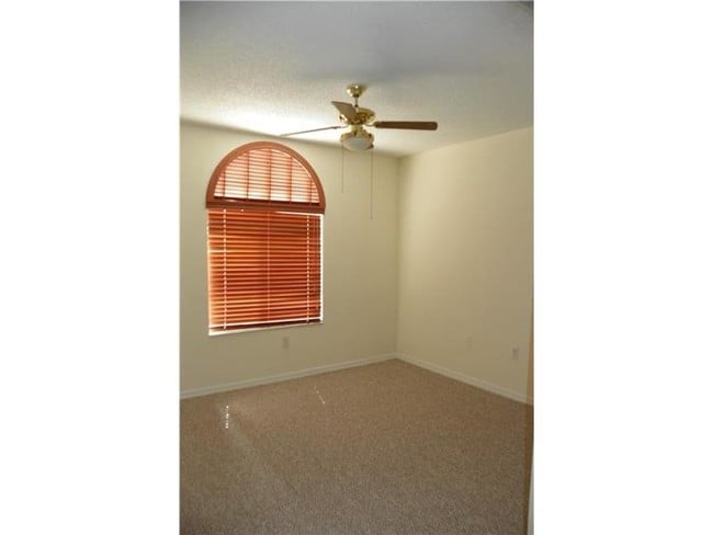 Building Photo - 14804 SW 155th Pl