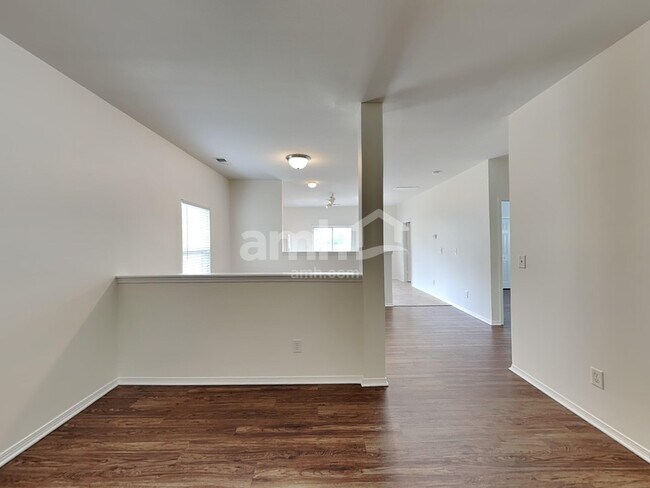 Building Photo - 3622 Charterhall Ln