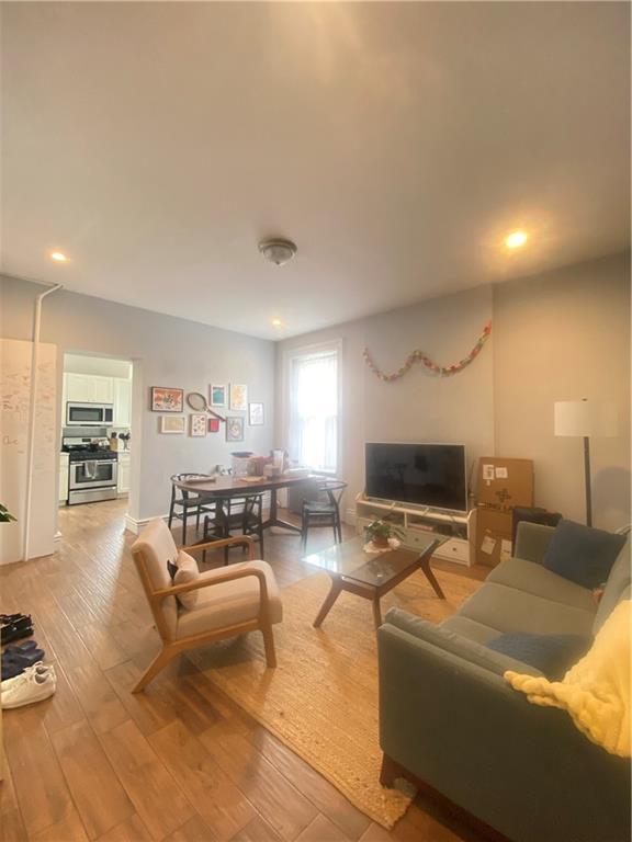 Primary Photo - 346 Union Ave
