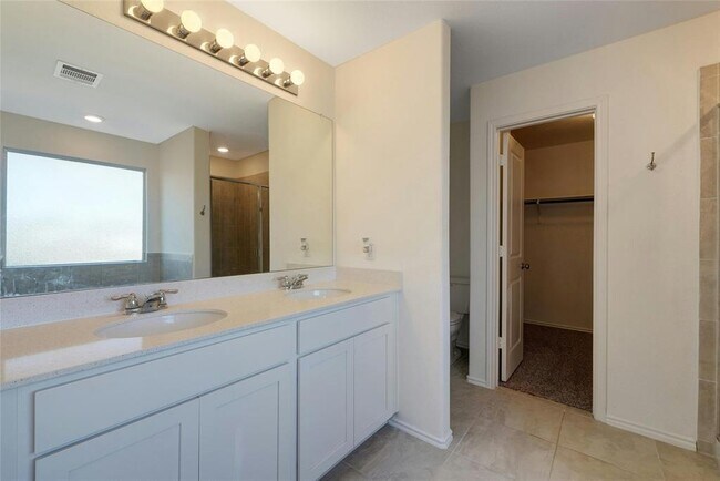 Building Photo - 424 Red Buckeye Loop