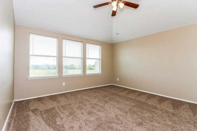 Building Photo - 9316 Liberty Crossing Dr
