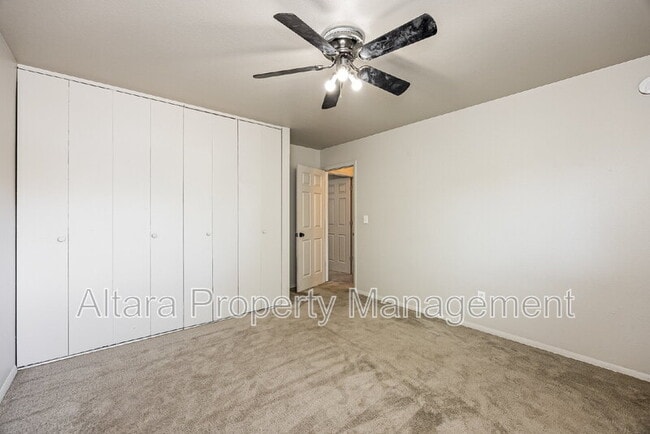 Building Photo - 3459 Springnite Dr